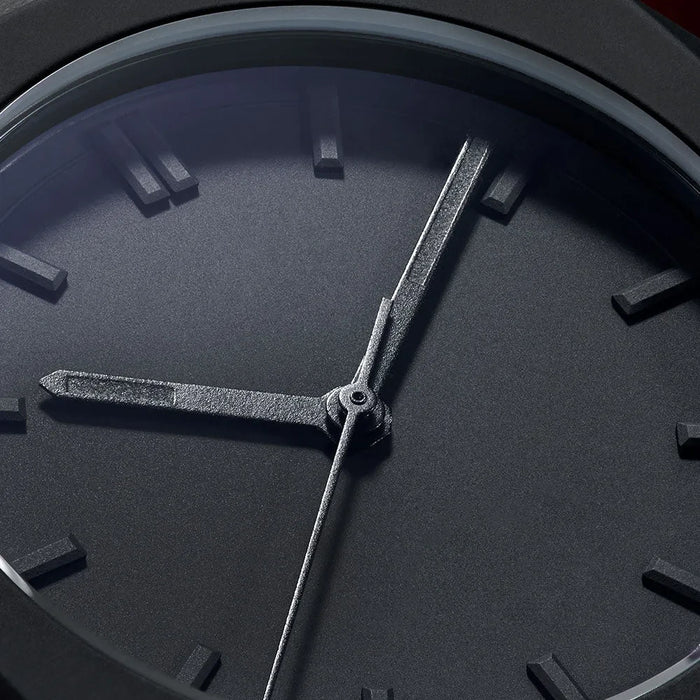 Men's Sophisticated Black Minimalist Watch