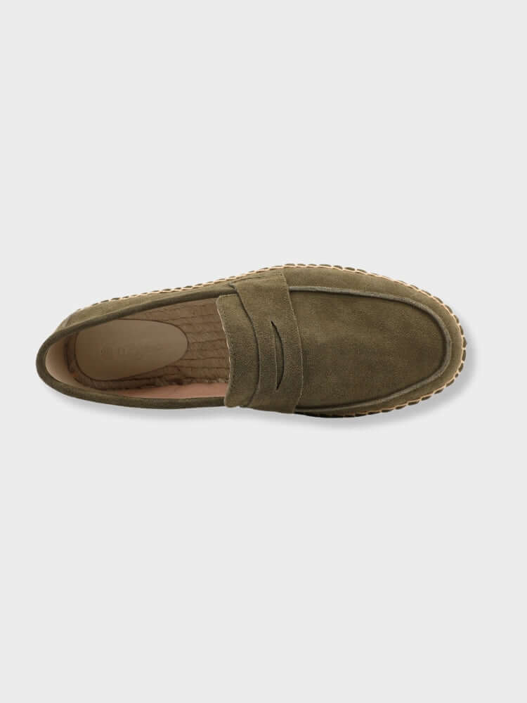 SAINT-TROPEZ Effortless Slip-On Loafers