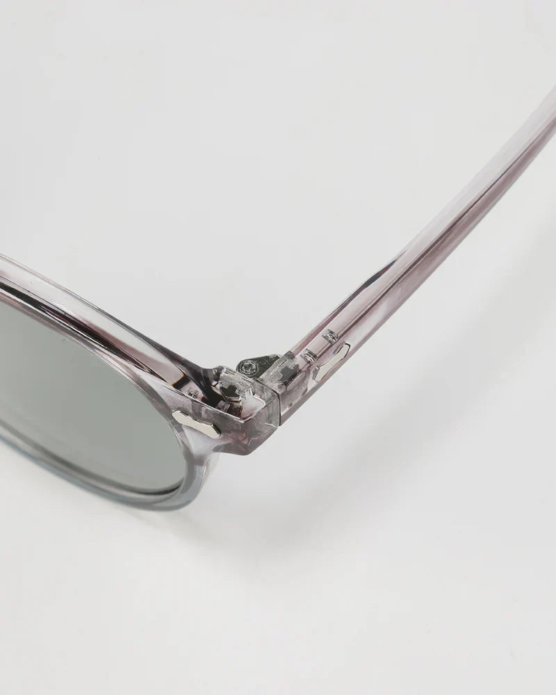 VENICE Classic Elegance Sunglasses